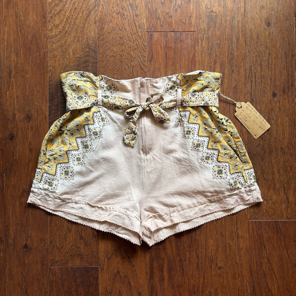 Agua Bendita Pink & Yellow Linen Blend High Waist Shorts – Size L - Picture 5 of 10